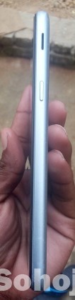 Samsung j5